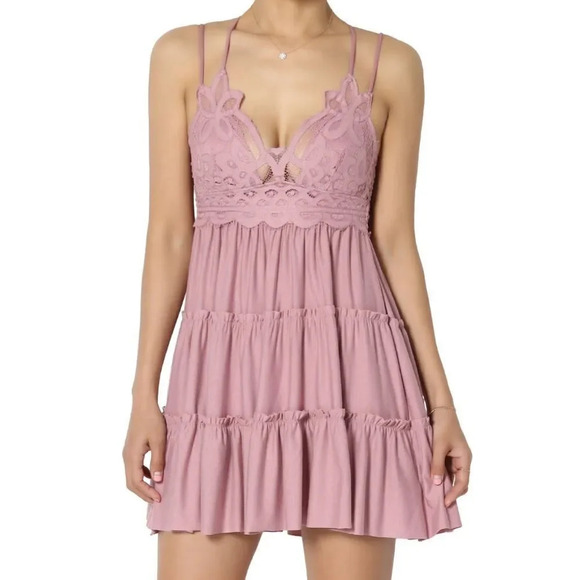 NEW! Boho Crochet Lace Tiered Ruffled Mini Dress - Picture 4 of 13